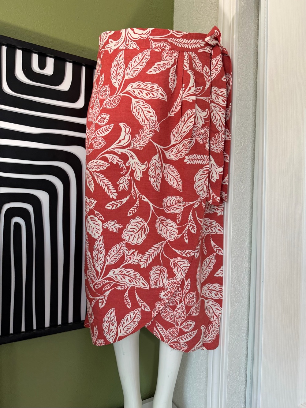 Ann Taylor Floral Wrap Midi Skirt - Women's size 4